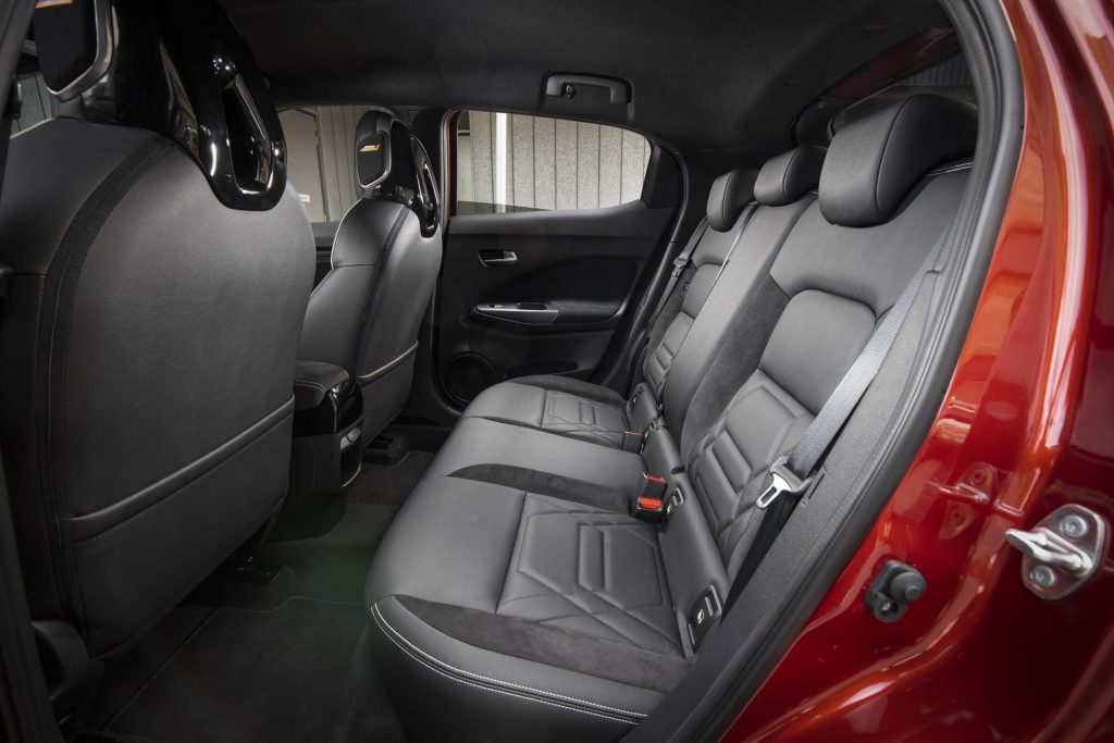 High-end models are trimmed in leather and alcantara 