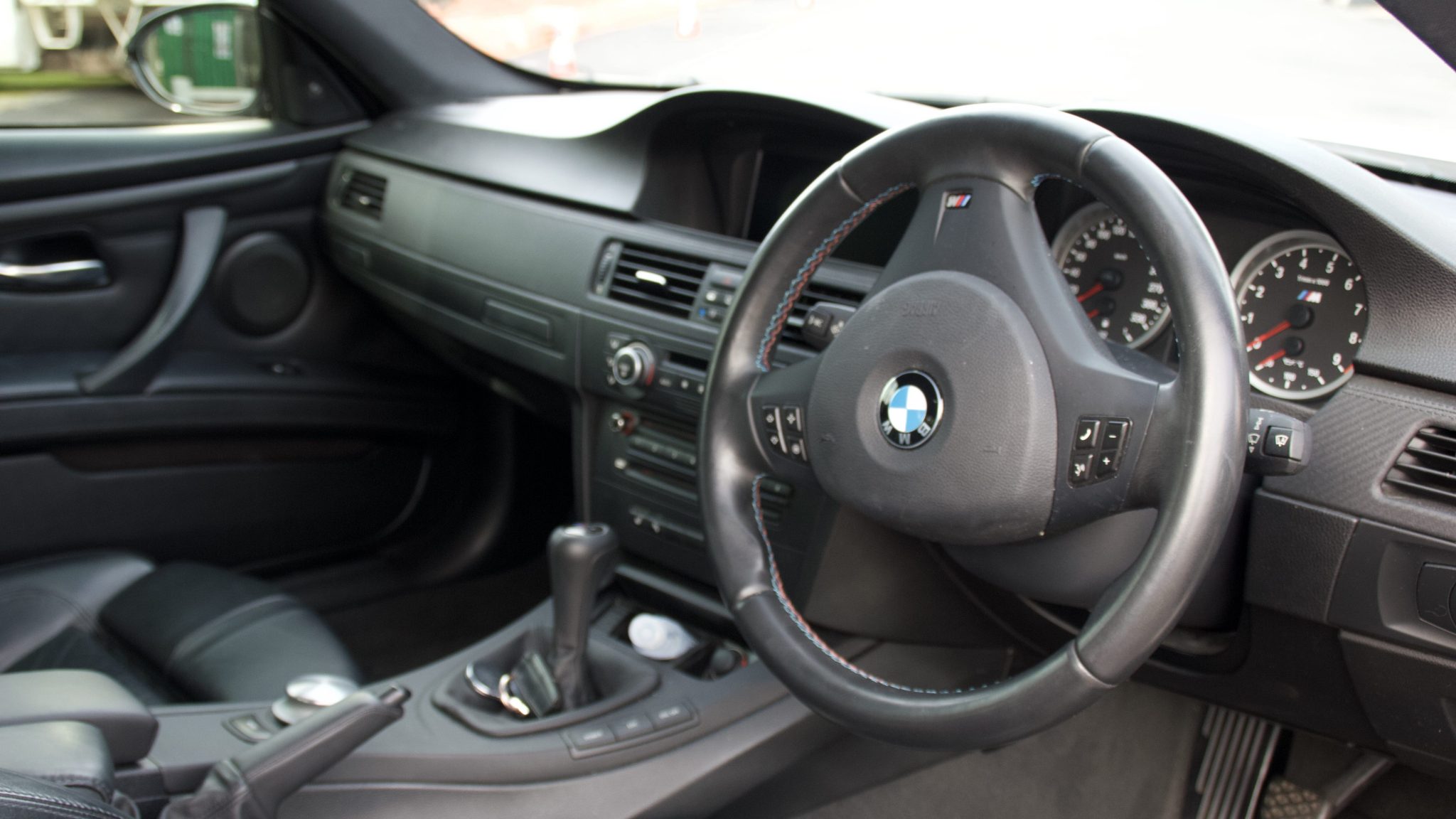 DiscoverAuto 2008 E92 BMW M3 Used Car Review Bargain Performance Buy 