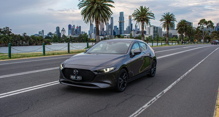 Mazda 3 Skyactiv-X front