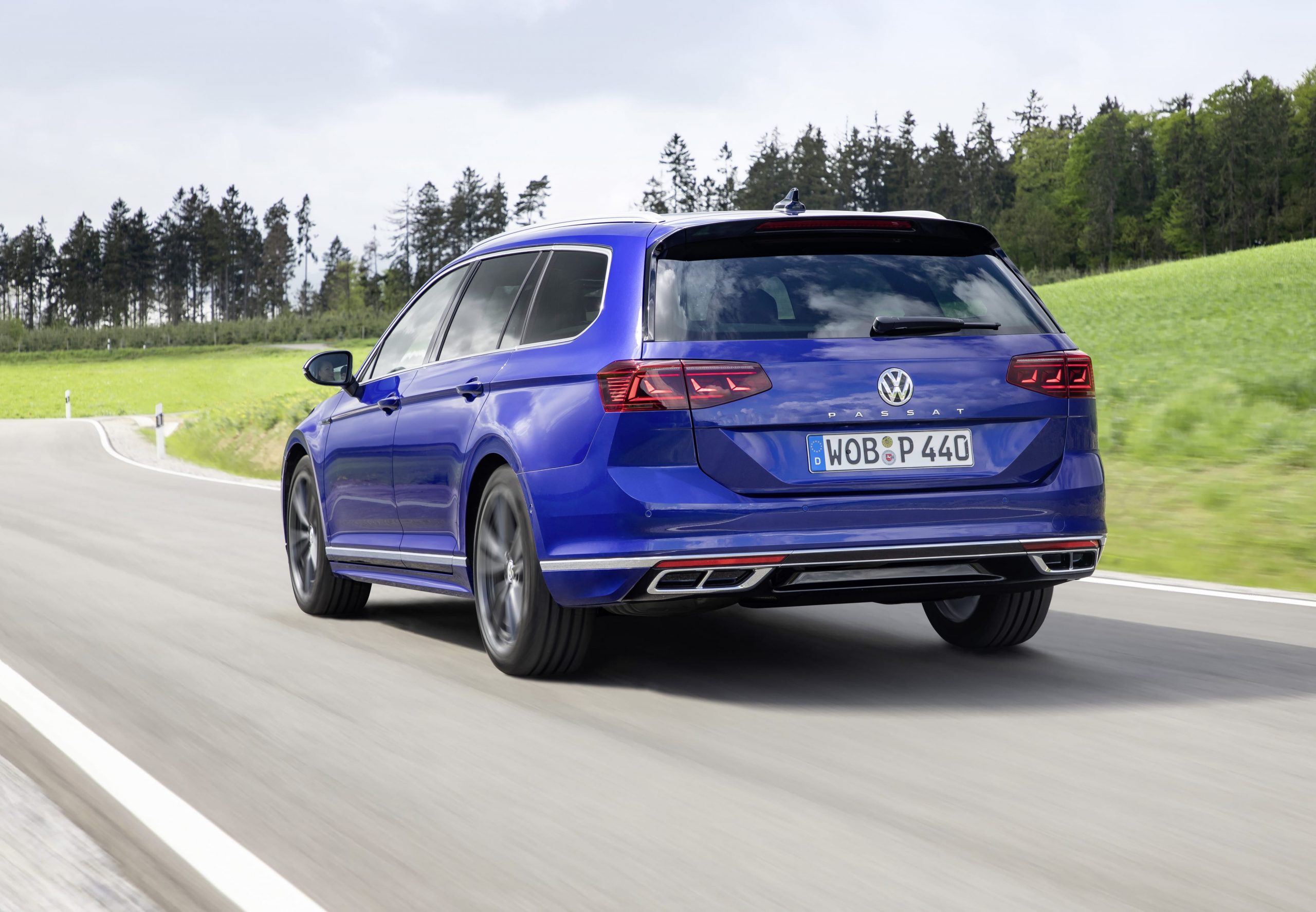 2021 Volkswagen Passat Revealed; 206TSI Set To Rattle Sports Wagons
