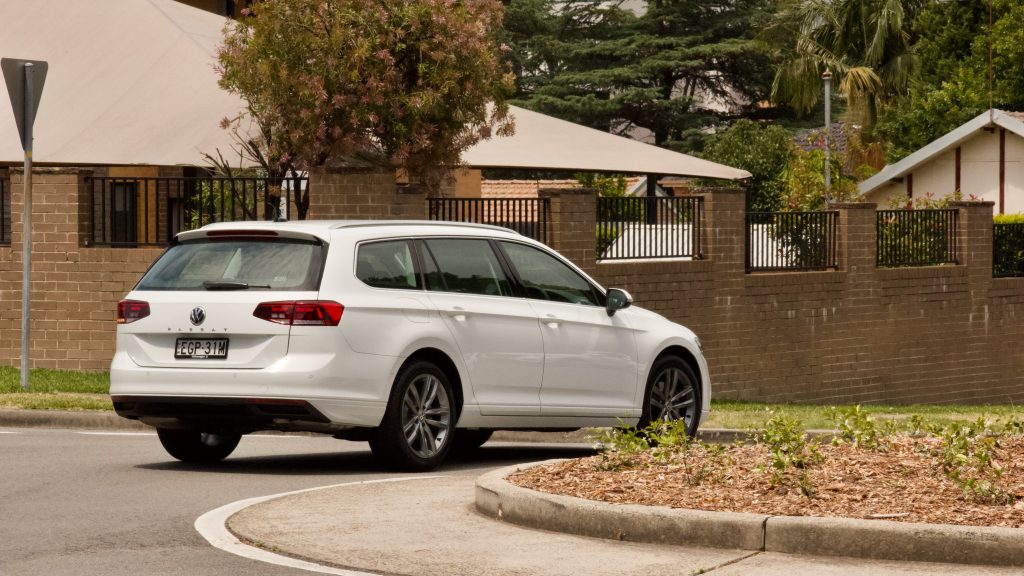 2020 Volkswagen Passat 140TSI Business