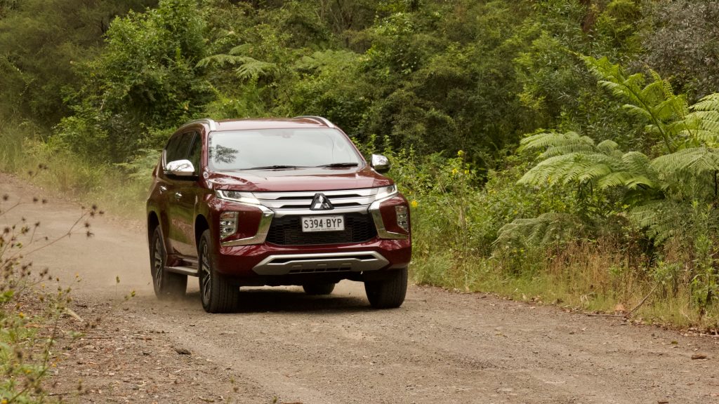 2021 Toyota Fortuner 2021 Mitsubishi Pajero Sport