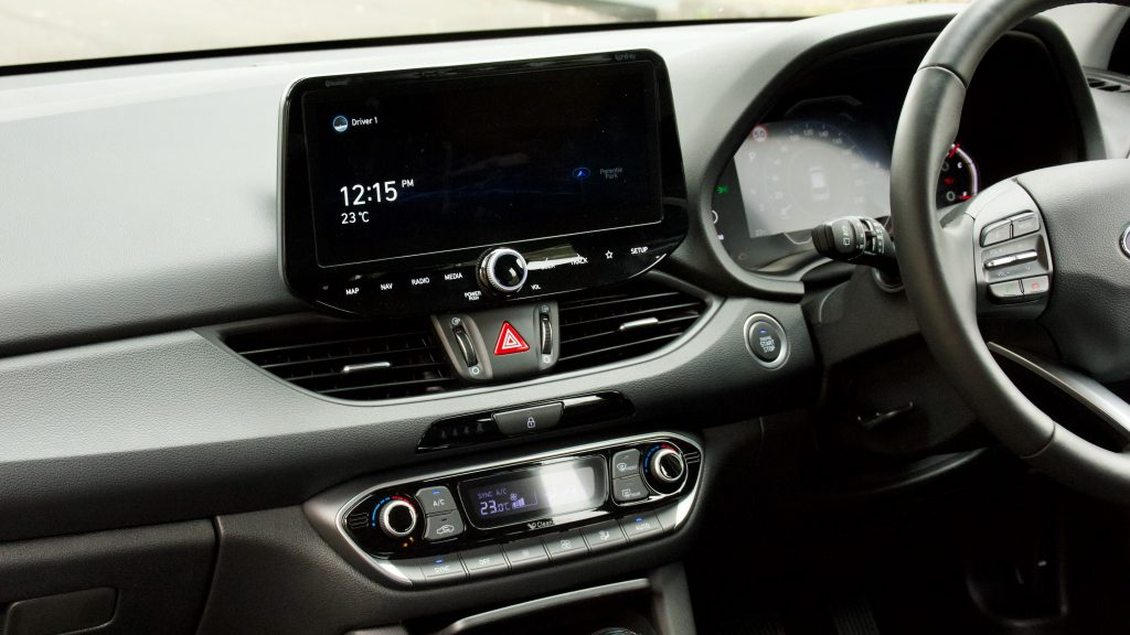 2021 Hyundai i30 Elite 10.25-inch touchscreen