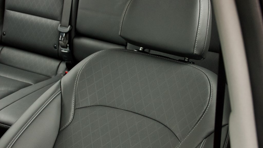2021 Hyundai i30 Elite leather upholstery