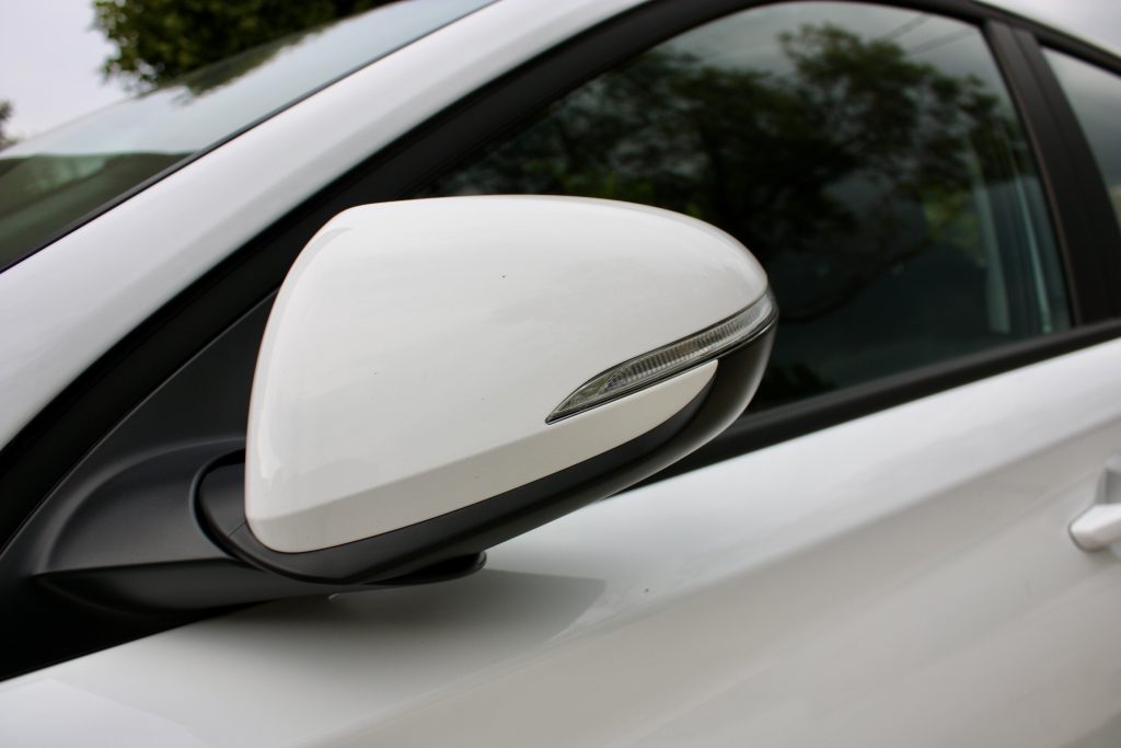2021 Hyundai i30 folding mirrors