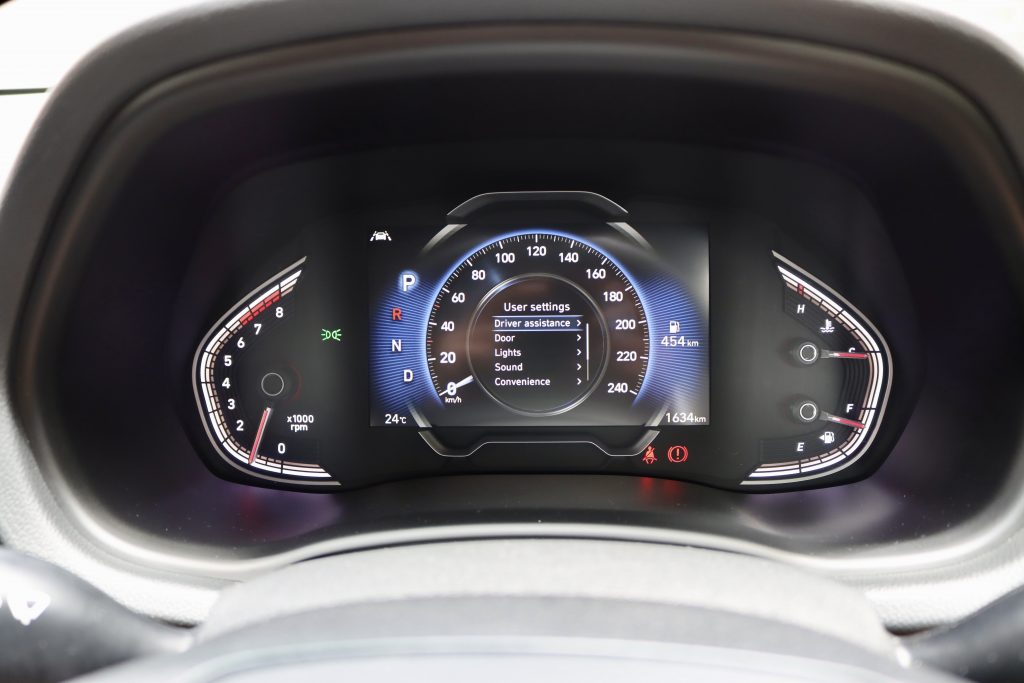 2021 Hyundai i30 7.0-inch digital instruments