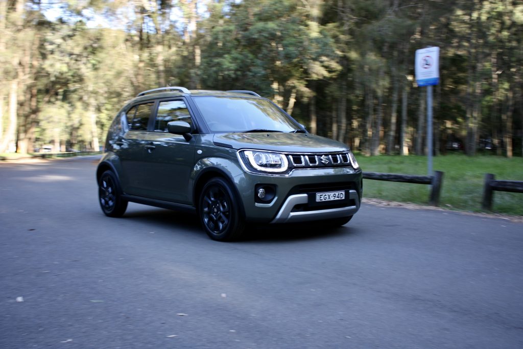 2021 Suzuki Ignis GLX driving