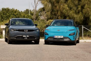 2021 Mazda MX-30 Electric 2021 Hyundai Kona Electric