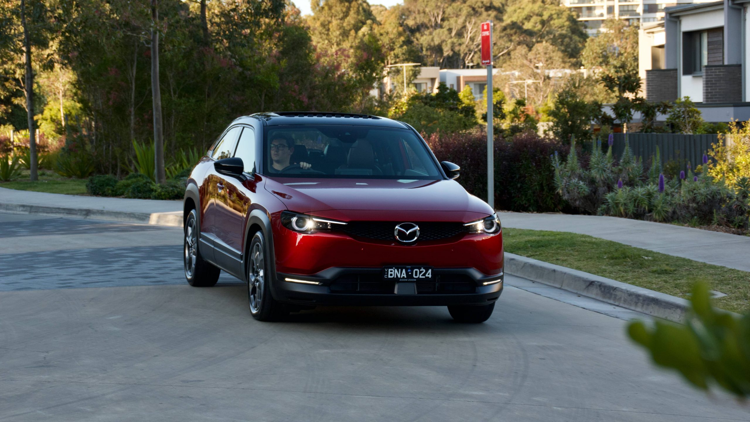 2021 Mazda MX-30 G20e