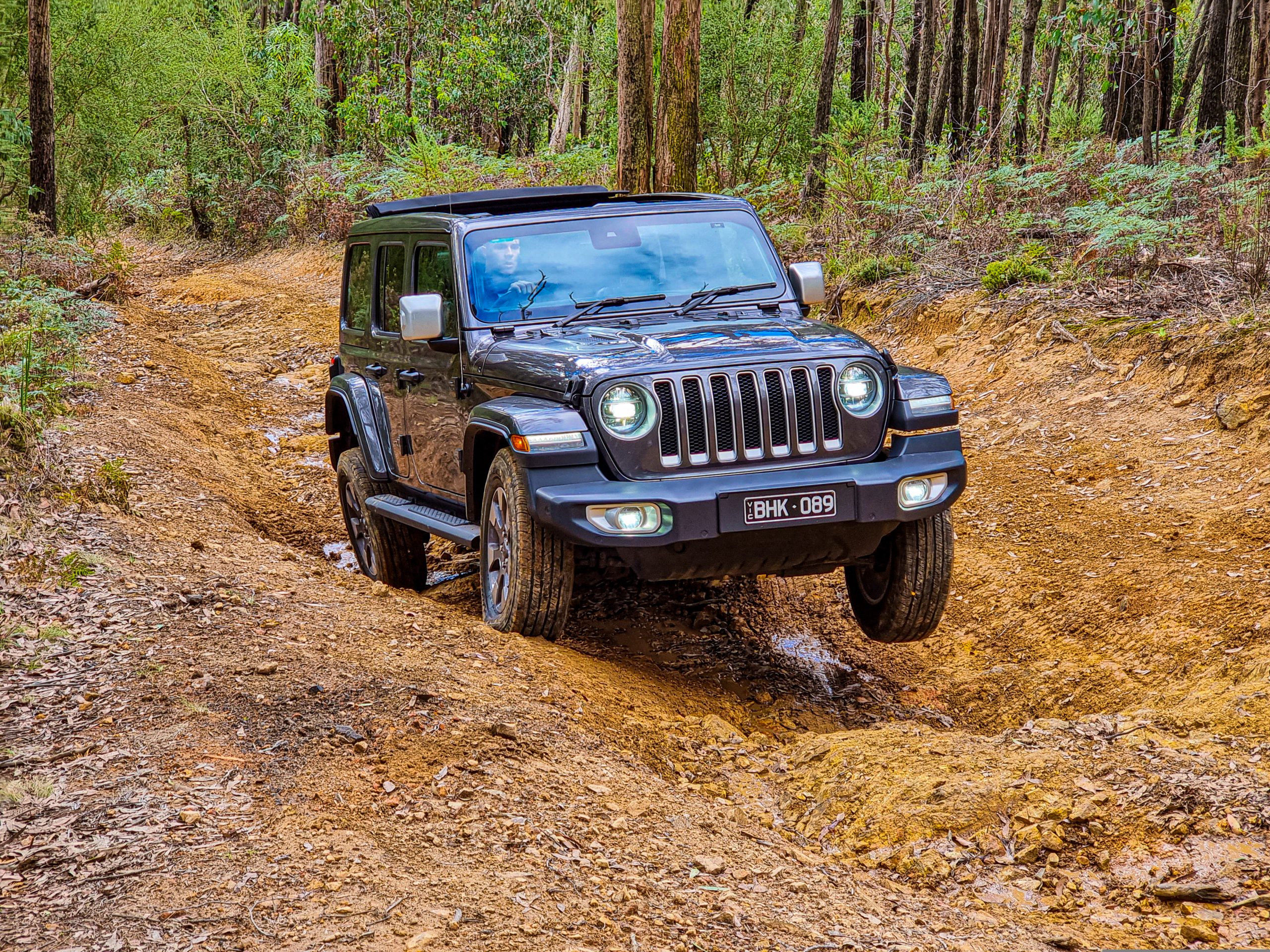 Wrangler overland best sale