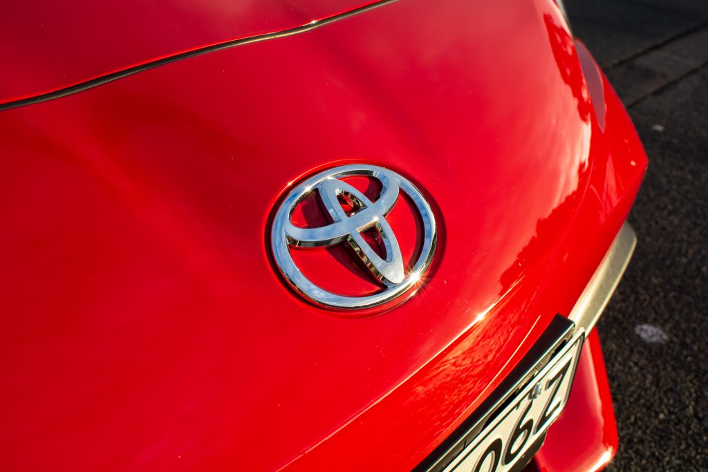 Toyota 86 badge