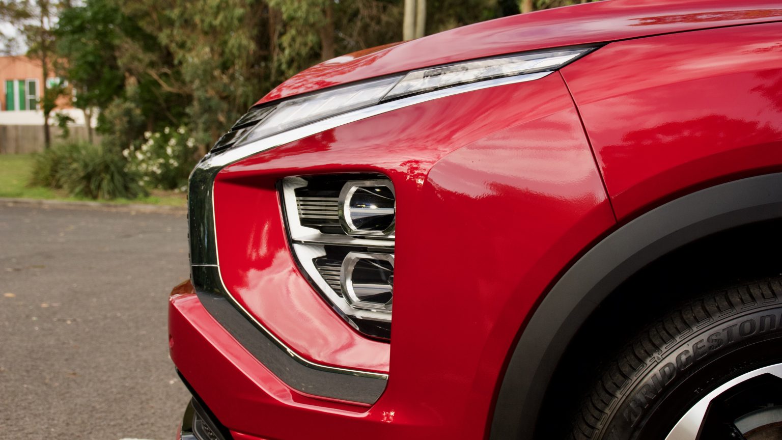 2022 Mitsubishi Eclipse Cross PHEV Exceed Review | DiscoverAuto