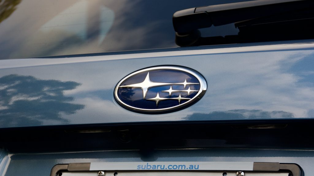 2022 Subaru Forester 2.5i-S vs 2022 Mitsubishi Outlander Exceed