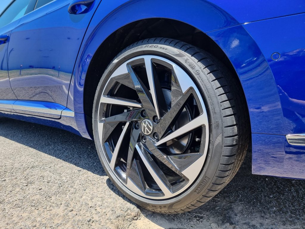 2022 VW Arteon Shooting Brake wheels