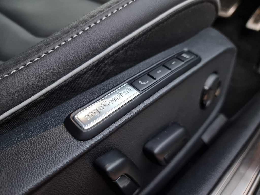 2022 VW Arteon Shooting Brake interior