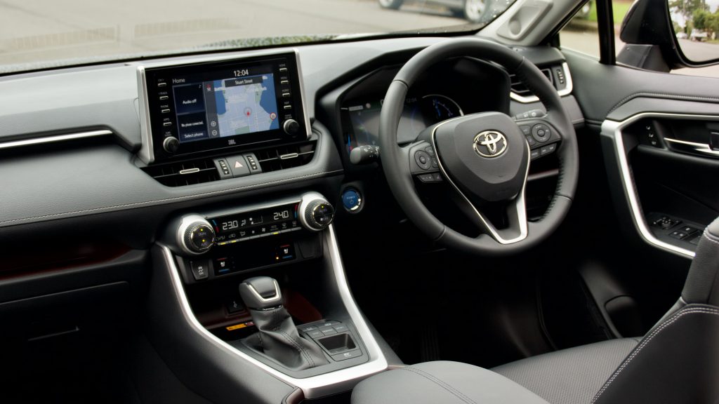 2022 Toyota RAV4 Cruiser Hybrid 2WD Review | DiscoverAuto