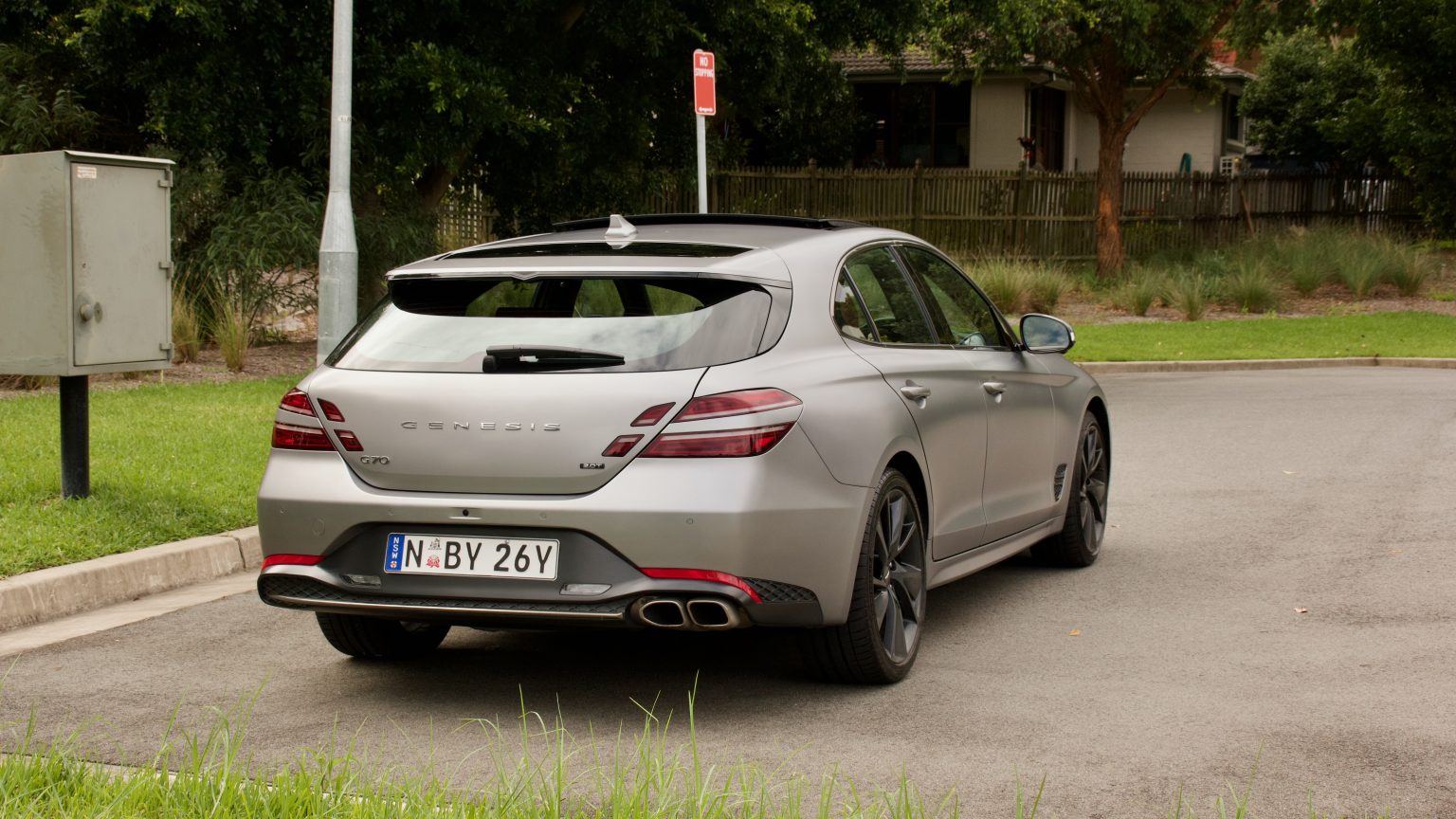 Shooting Brake Comparo VW Arteon v Genesis G70 DiscoverAuto