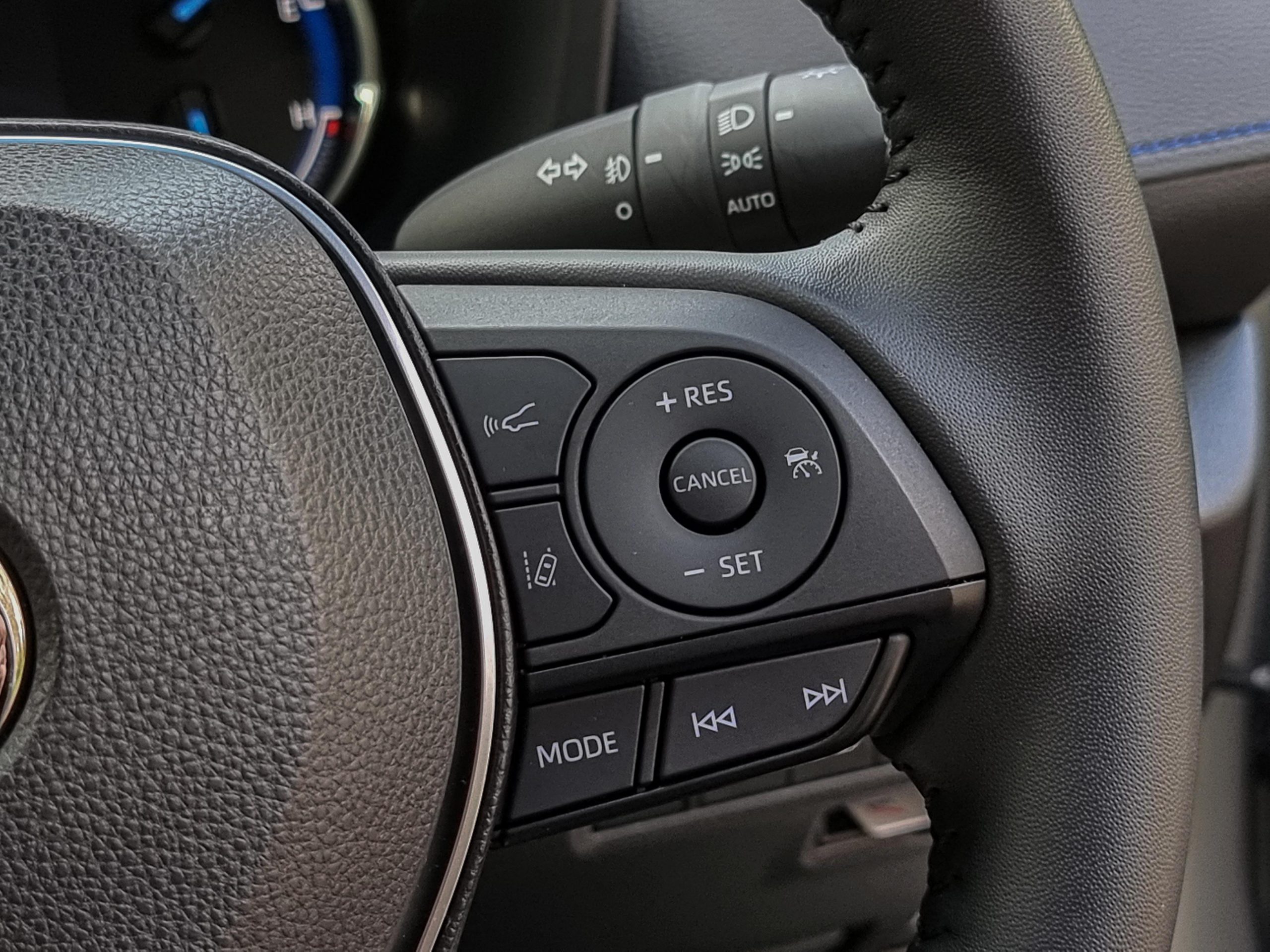 2022 Totota RAV4 XSE steering wheel