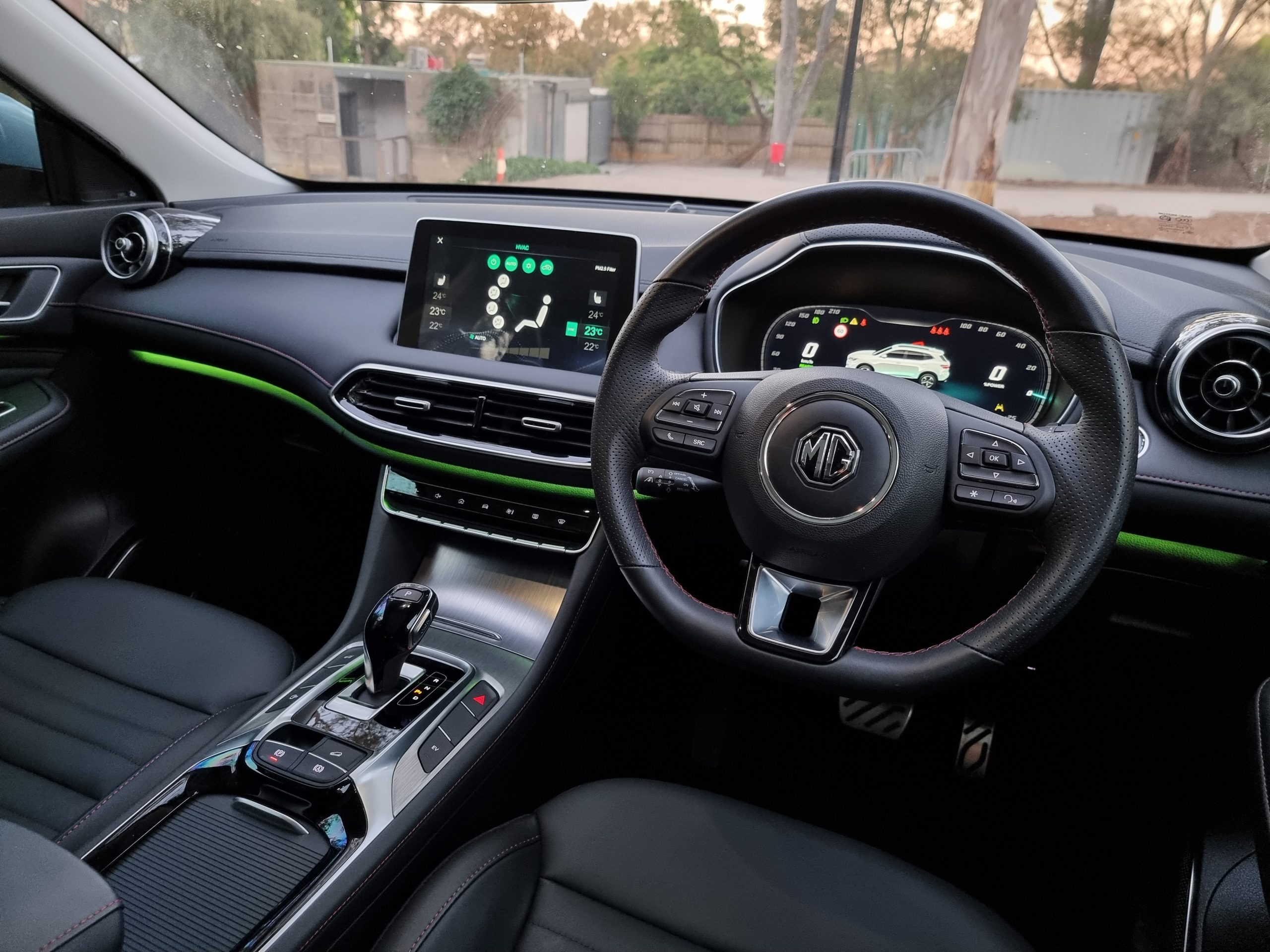 2022 MG HS PHEV interior