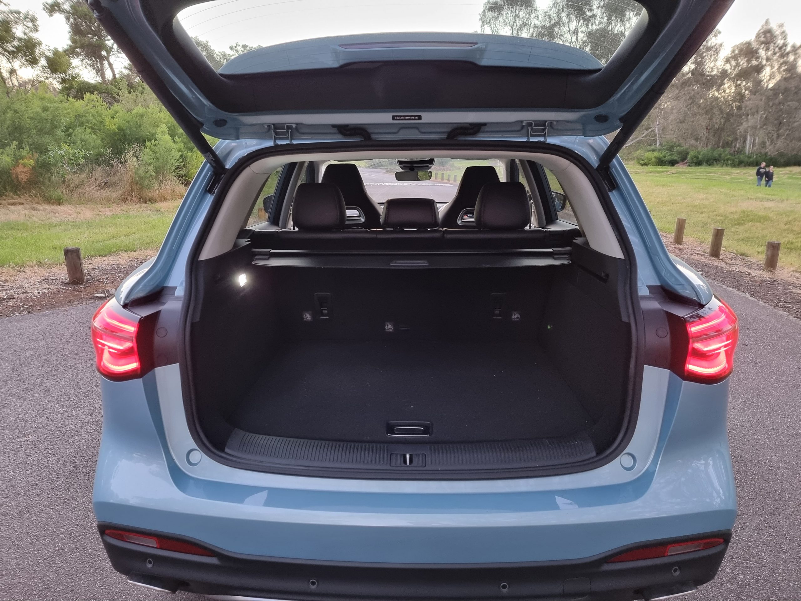 2022 MG HS PHEV interior