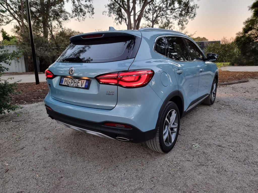 2022 MG HS PHEV rear