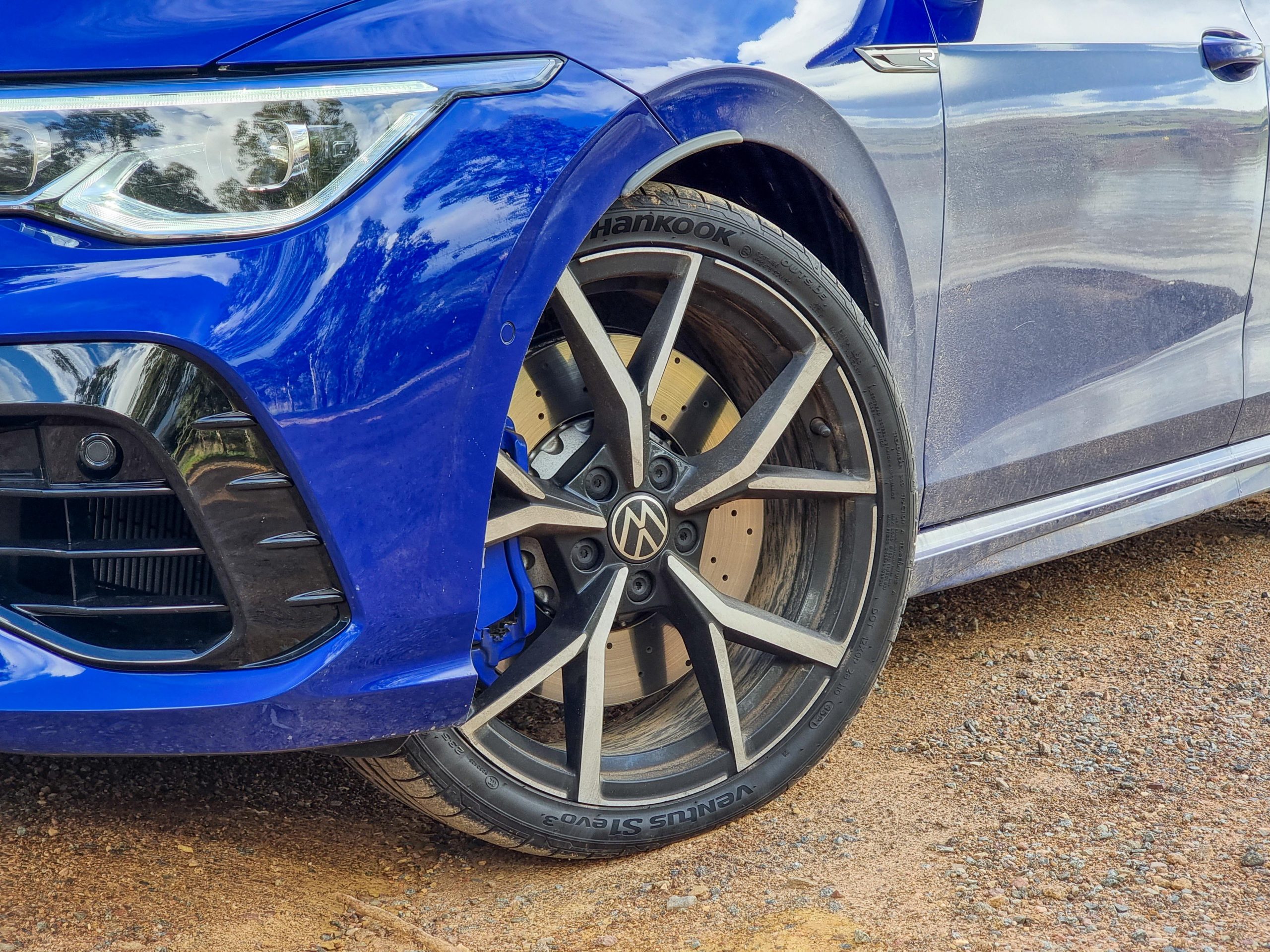 2022 VW Golf R Wagon wheels