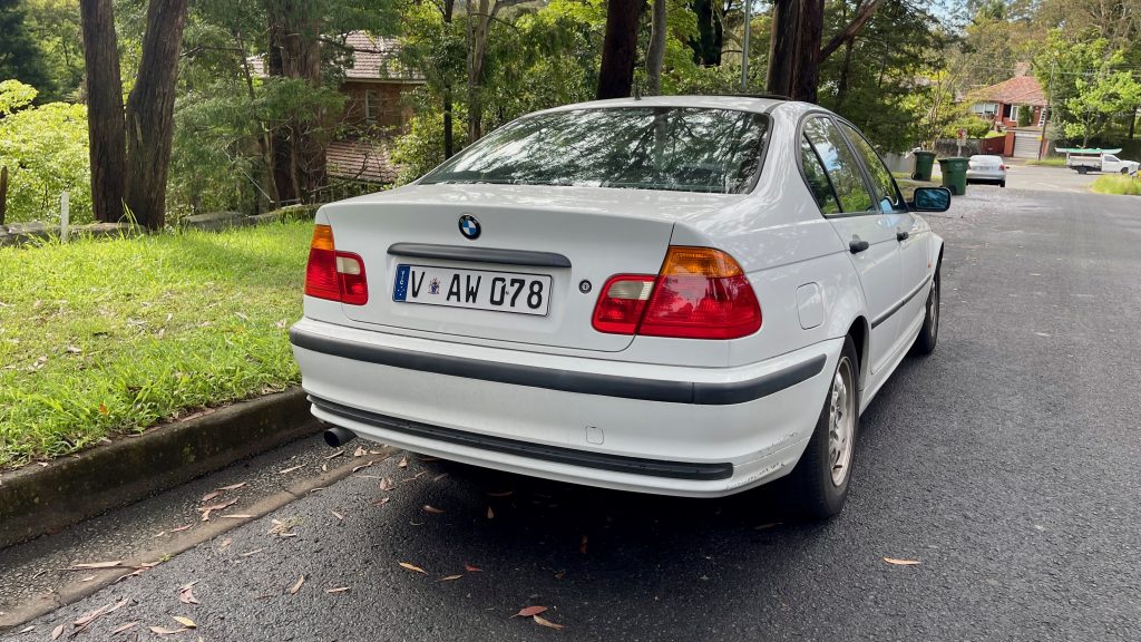 1999 BMW 318i e46