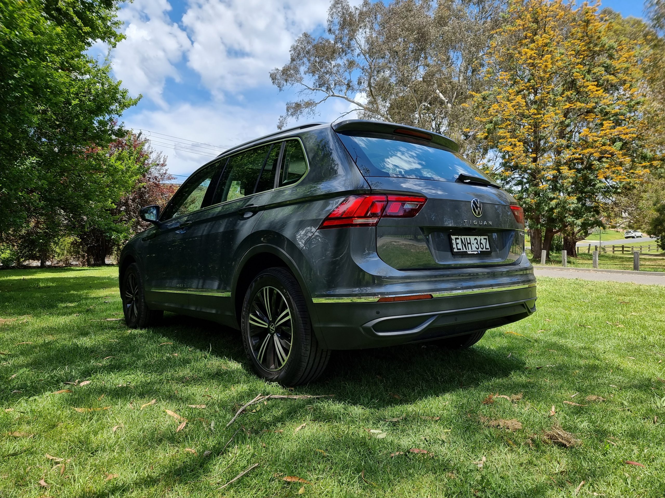 2022 Volkswagen Tiguan rear