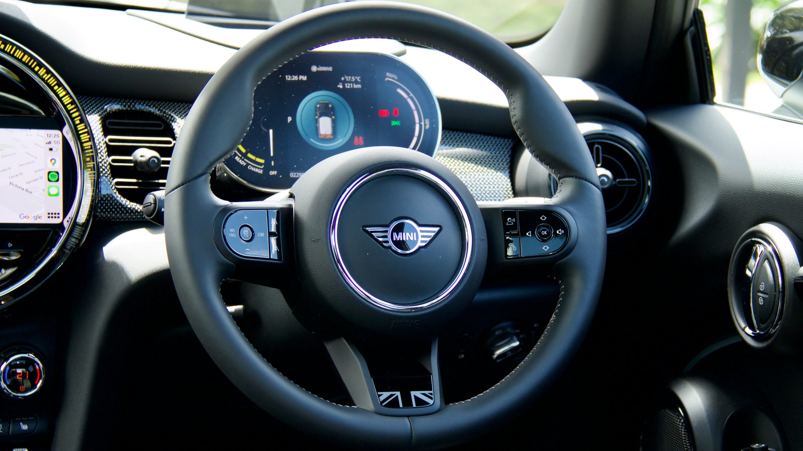 2022 Mini Cooper SE Mini Yours Electric Review DiscoverAuto