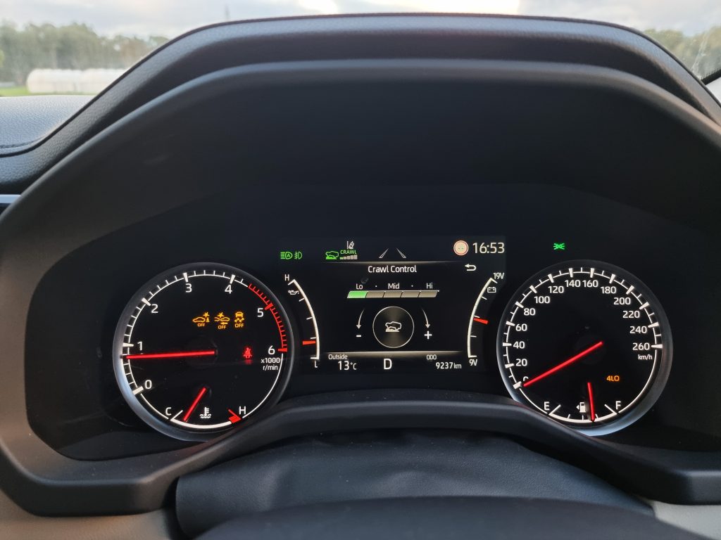 2022 Toyota LandCruiser Sahara drive modes