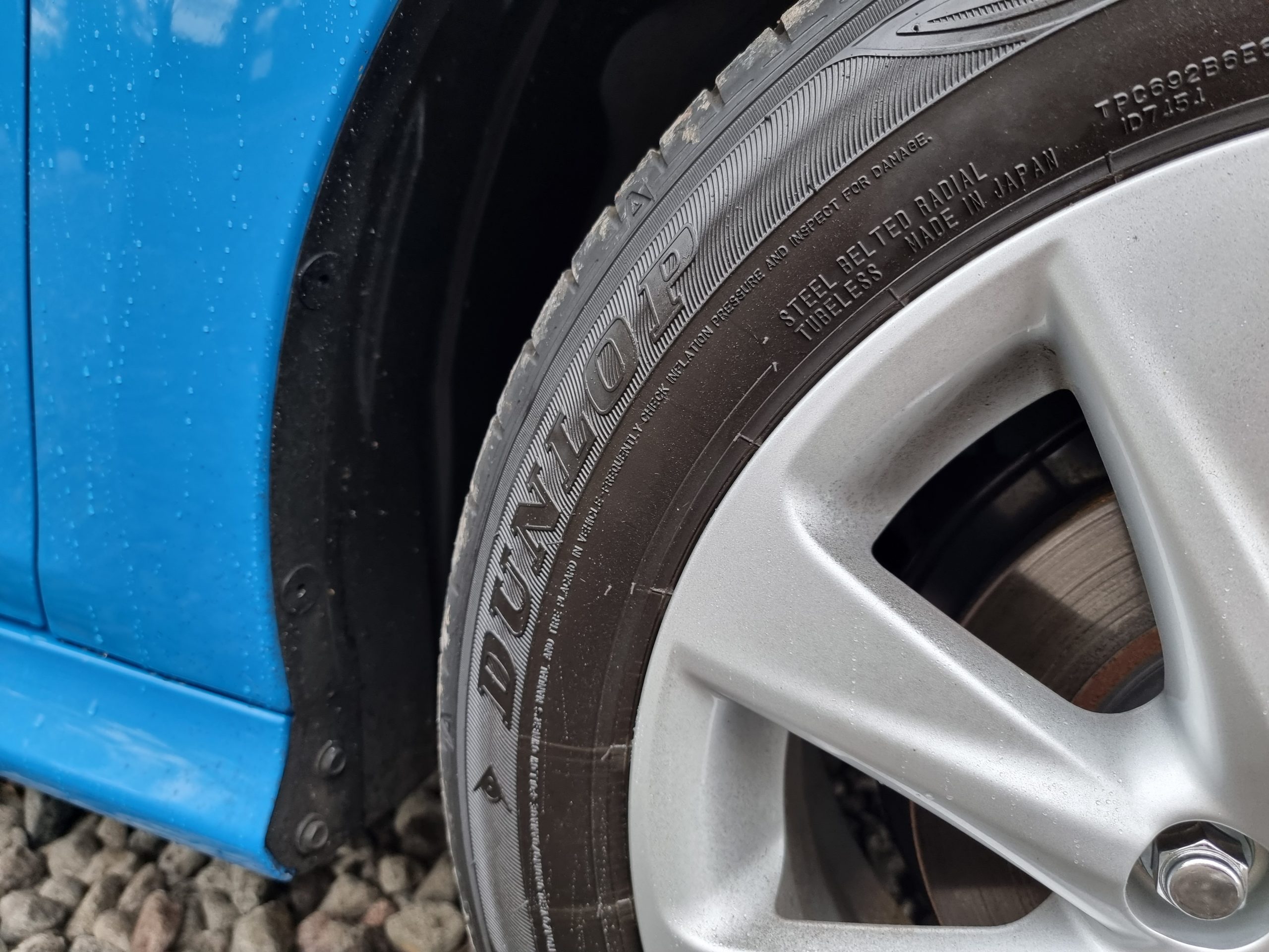 2022 Toyota Yaris SX Hybrid tyre