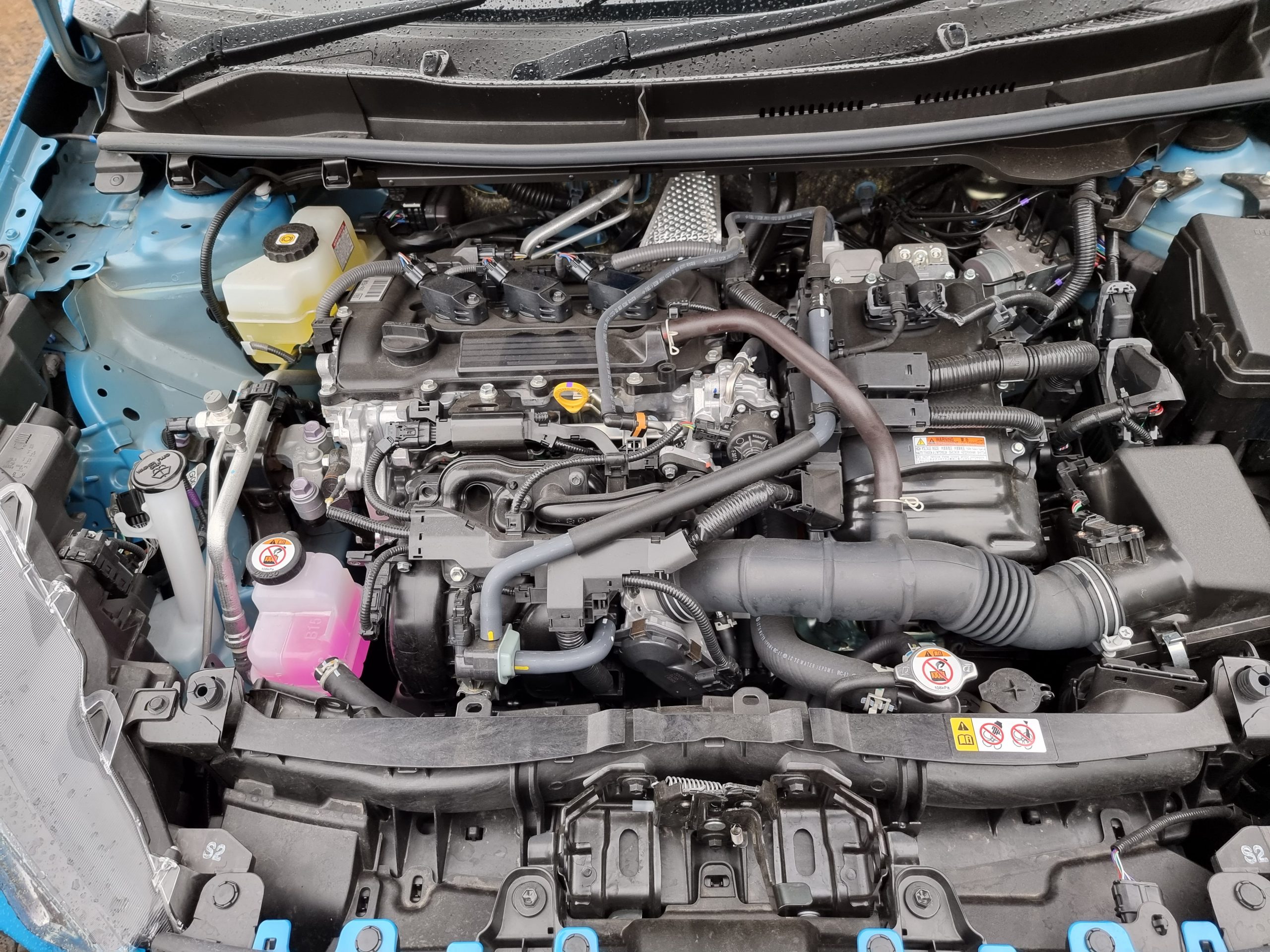 2022 Toyota Yaris SX Hybrid engine