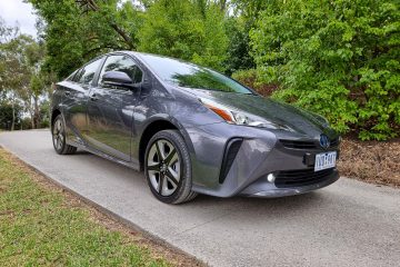 2022 Toyota Prius front