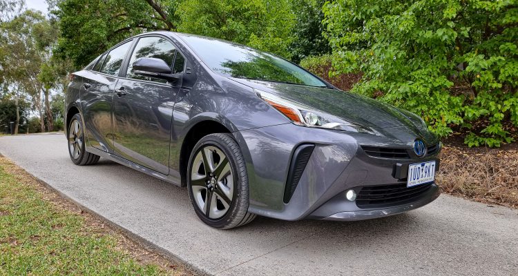 2022 Toyota Prius front