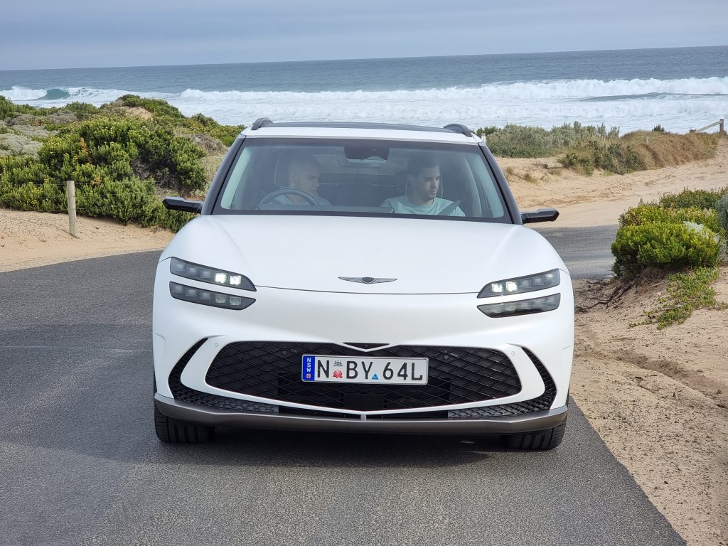 2023 GV60 performance front