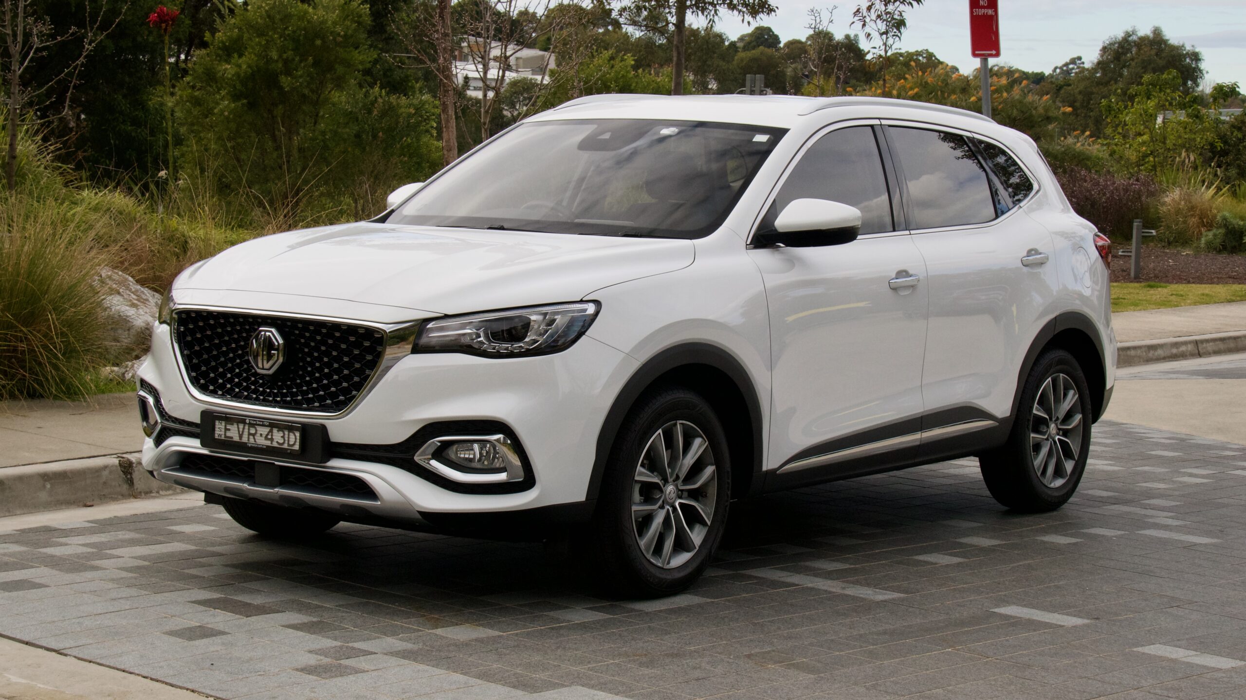 MG Motor Australia HS