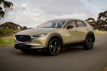 2024 Mazda CX-30 front