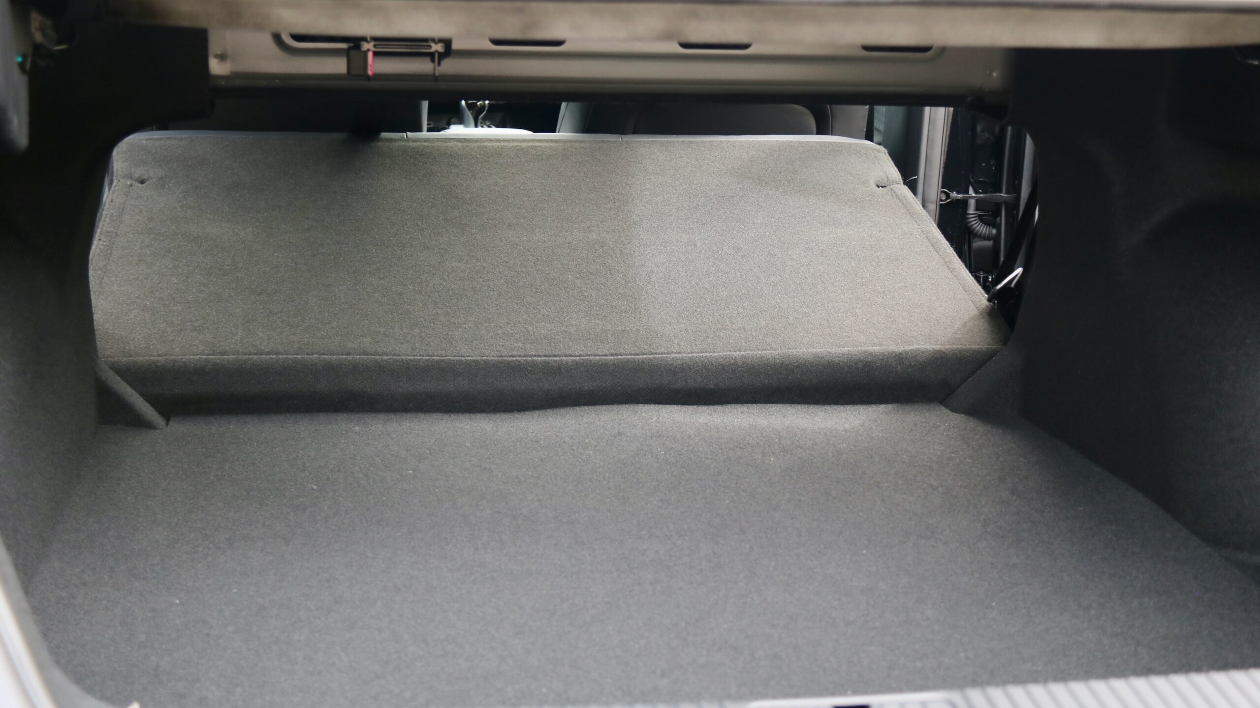 2023 MG 5 Essence seat fold