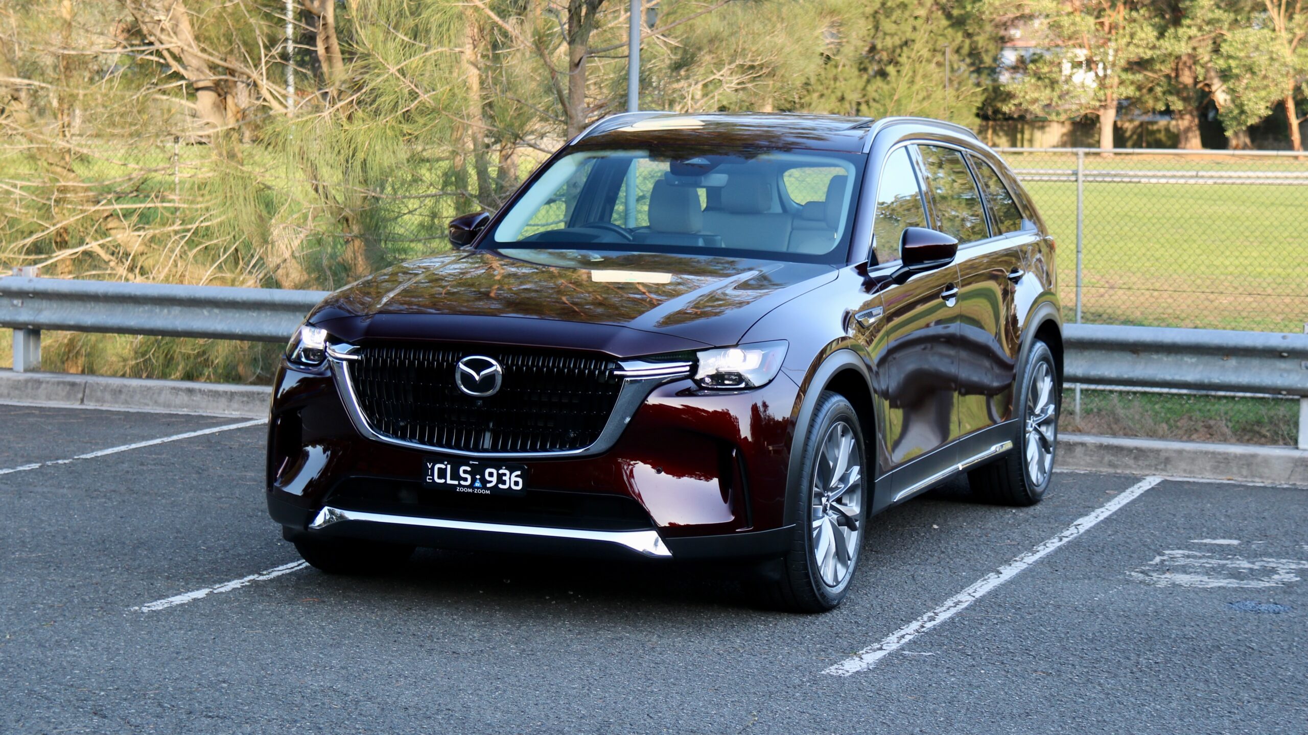 2024 Mazda CX-90 front 3/4