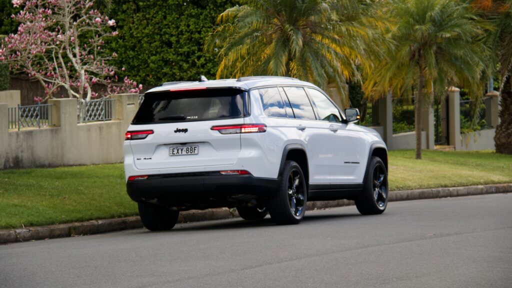 2024 Jeep Grand Cherokee  rear