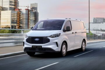 2024 Ford Transit Custom front