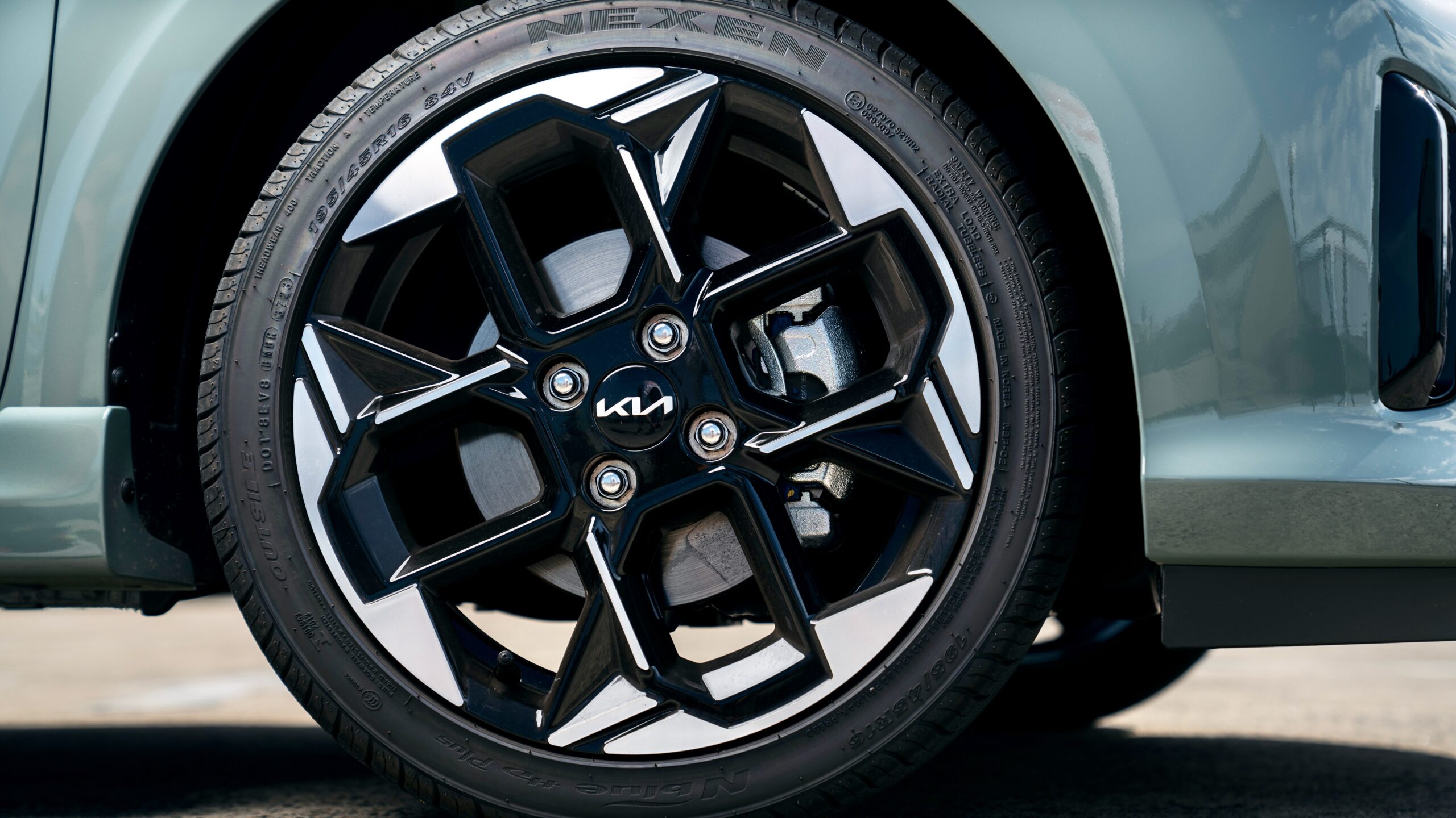 2024 Kia Picanto GT-Line wheel