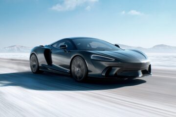 2024 McLaren GTS front