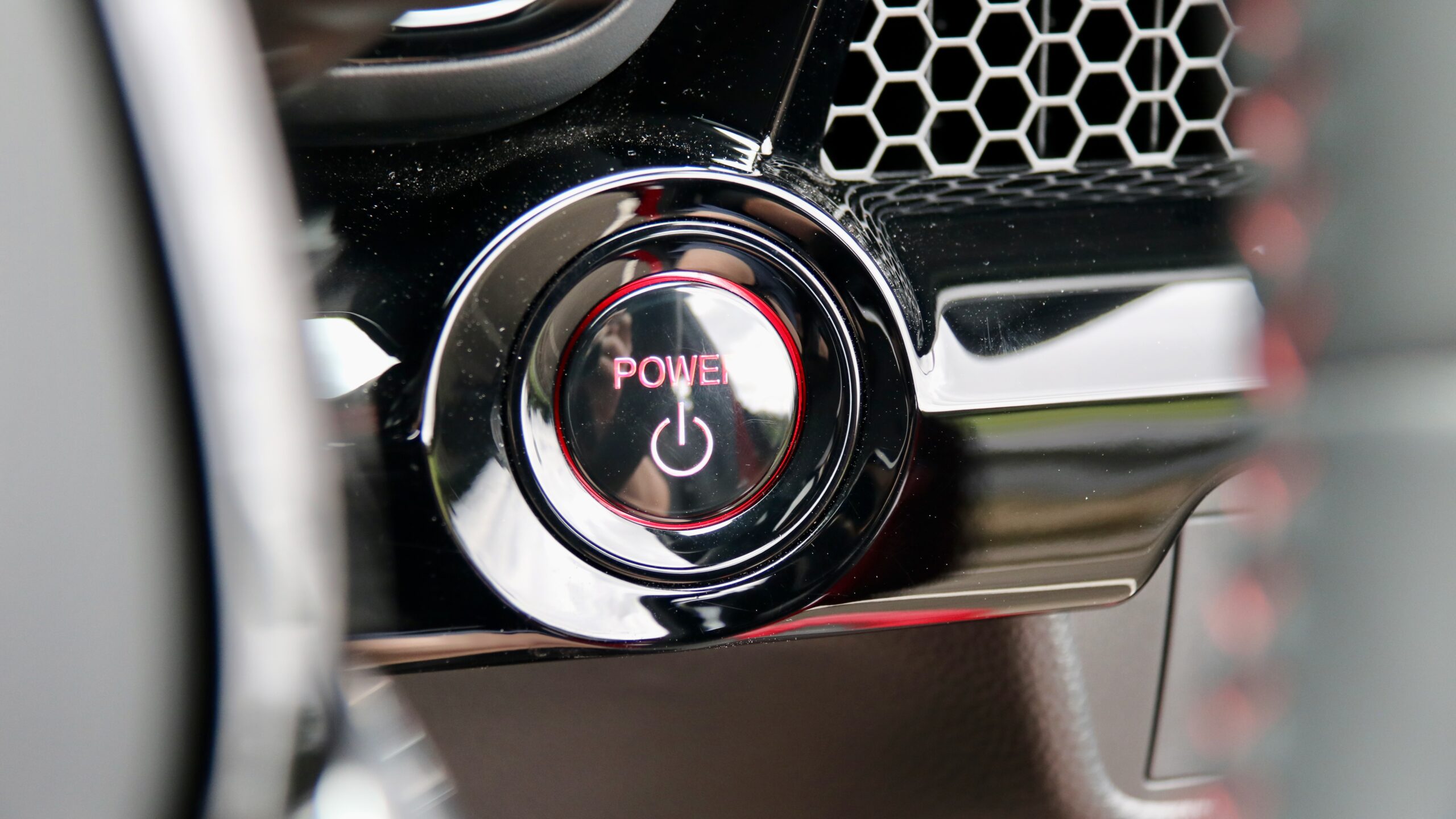 2024 Honda CR-V e:HEV RS starter button