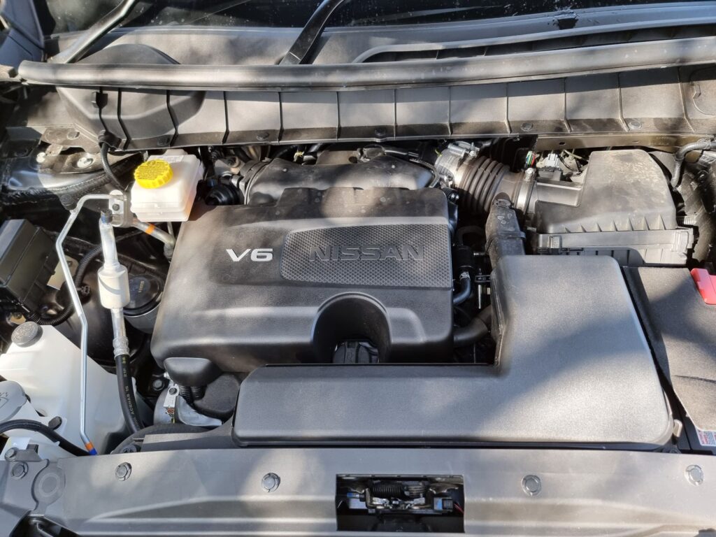 2024 Nissan Pathfinder engine