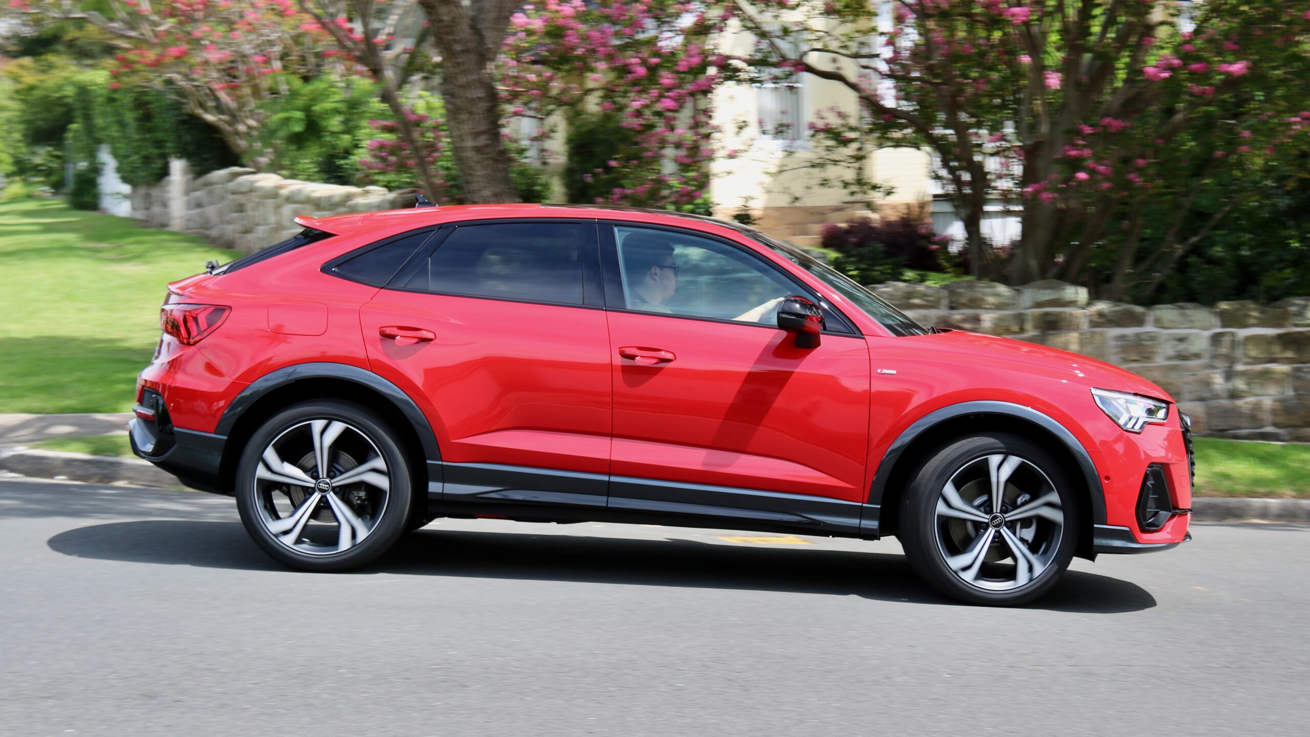 2024 Audi Q3 40 Sportback side driving