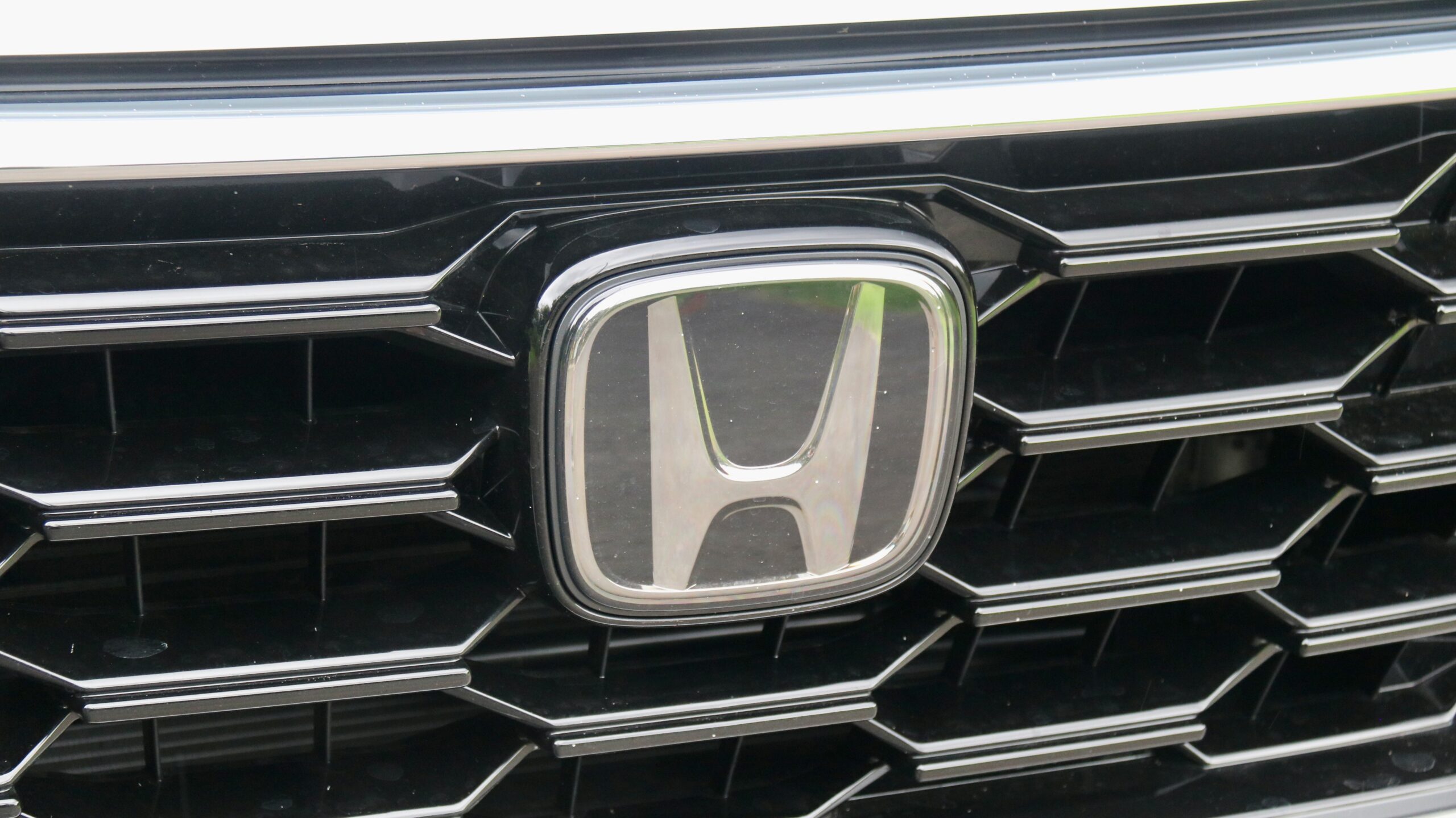 2024 Honda CR-V badge