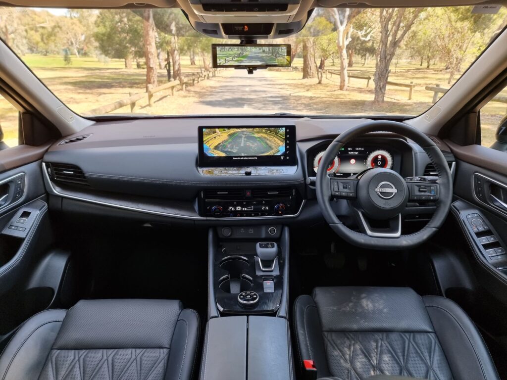 2024 Nissan X-Trail interior