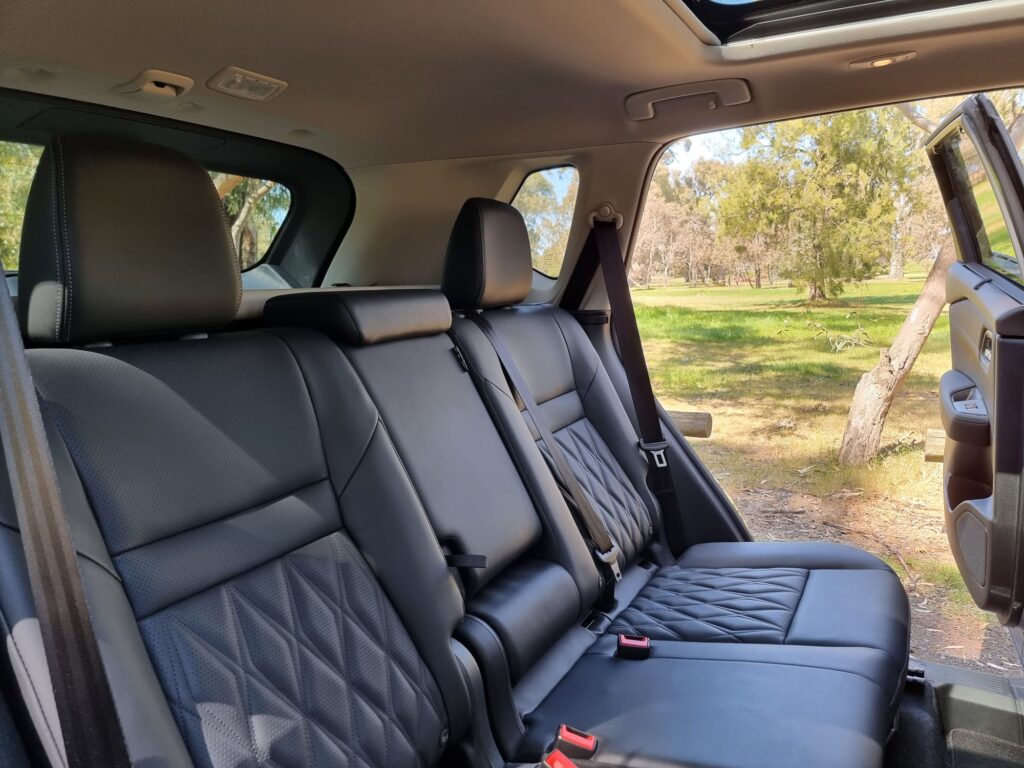 2024 Nissan X-Trail interior