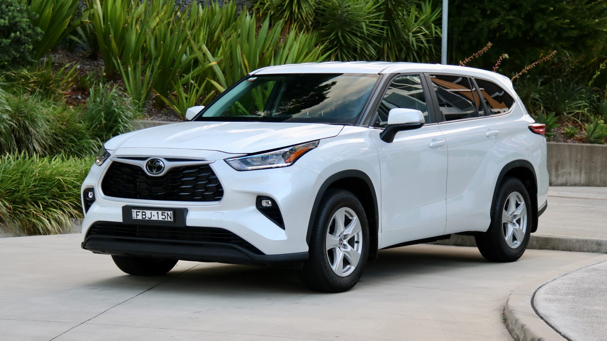 2024 Toyota Kluger GX 2WD - Farewell to Petrol Klugers | DiscoverAuto